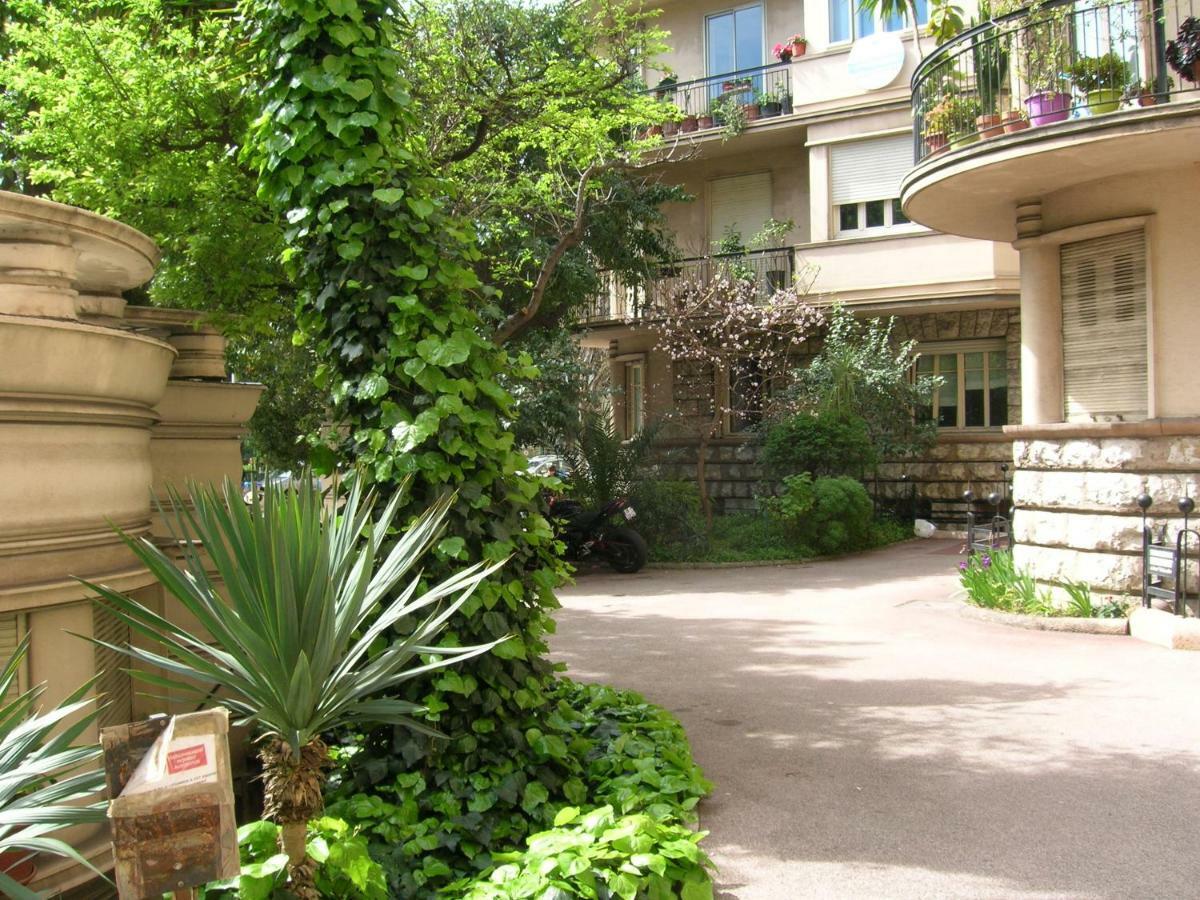 Palladium - Petite Maison De Charme Vintage Apartment Nice Bagian luar foto